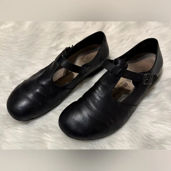 Birkenstock Women’s Tickel Mary Jane Leather T-Strap Shoe - Picture 2 of 13